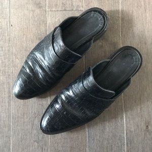 Freda Salvador KEEN mule black croc